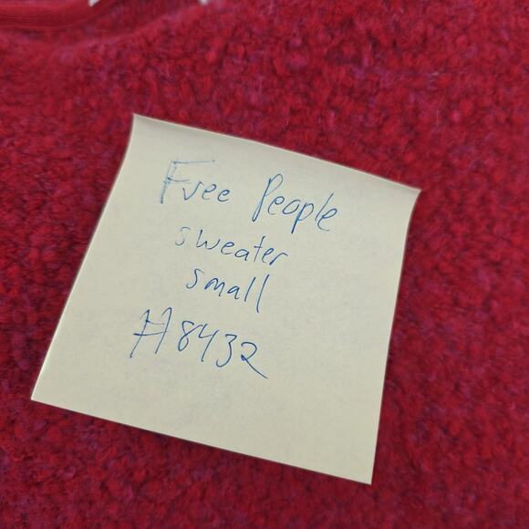 Free People Sweater Womens Small Red Boucle Knit Boat Neck Oversized Pullover - Picture 16 of 16